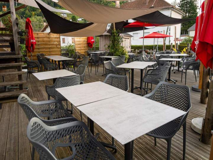 Restaurant avec terrasse